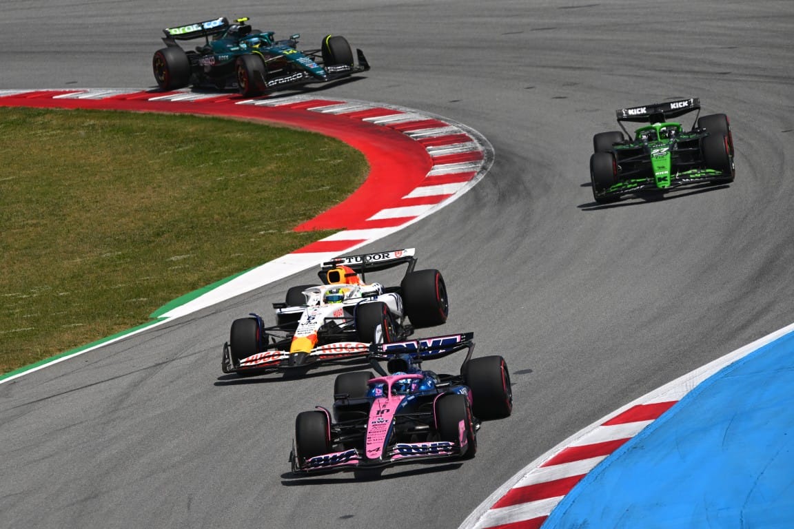 F1 pack shot
